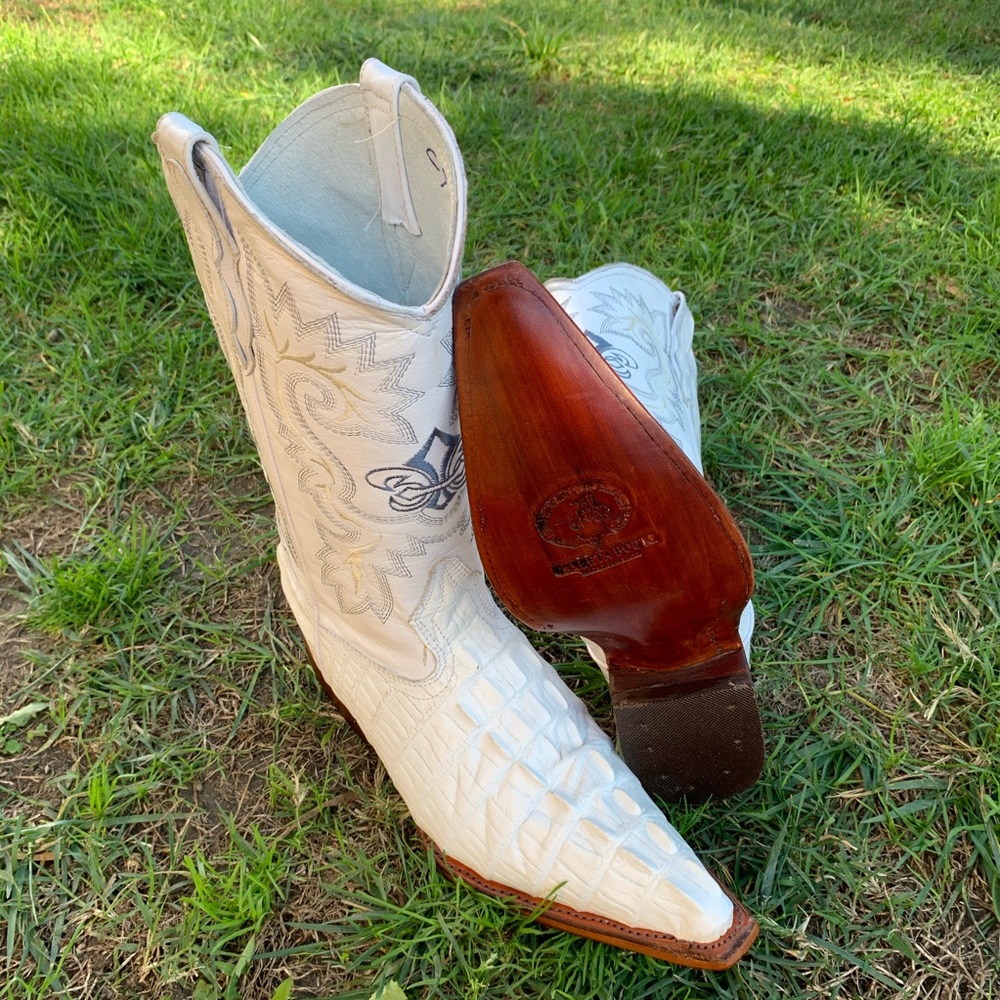 Mens Western Cowboy Boots Crocodile Print  Leather Off-white Bota Coco chihuahua